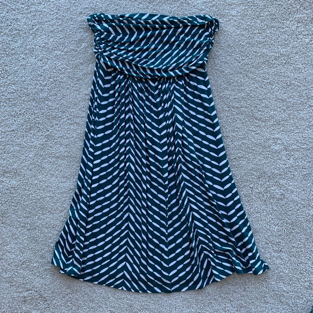 Hourglass Lilly dress NWT